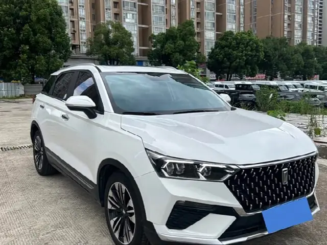 Bestune T77 2021, 40 000 км