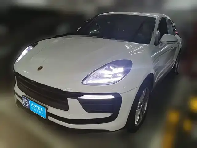 Porsche Macan 2023, 46 200 км