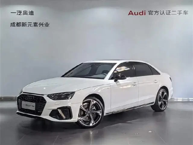 Audi A4L 2025, 6 100 км