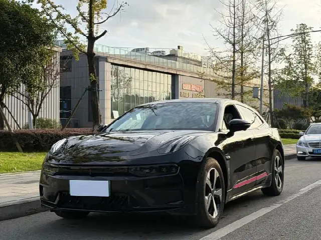 Zeekr 001 2023, 50 000 км