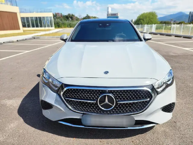 Mercedes-Benz E-Class 2024, 5 700 км