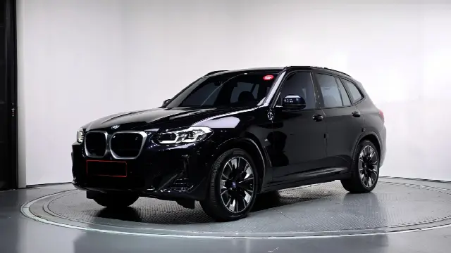 BMW iX3 2021, 65 612 км