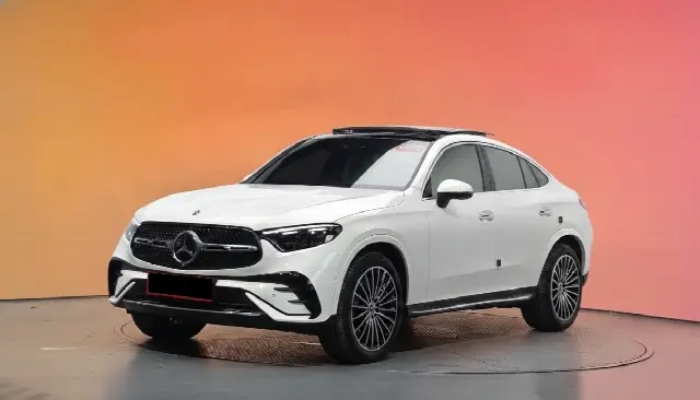 Mercedes-Benz GLC-Class 2023, 17 817 км