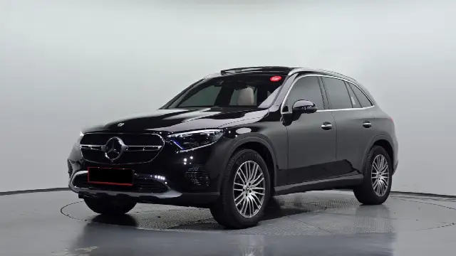 Mercedes-Benz GLC-Class 2023, 3 118 км