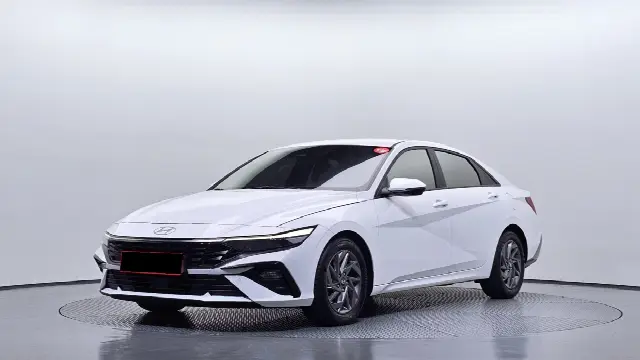 Hyundai Avante 2023, 47 878 км