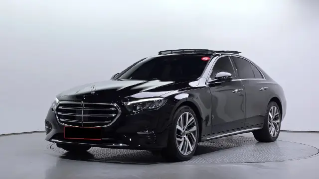 Mercedes-Benz E-Class 2024, 36 333 км