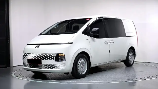 Hyundai Staria 2021, 62 462 км
