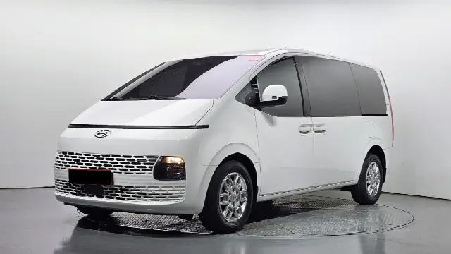 Hyundai Staria 2021, 63 113 км