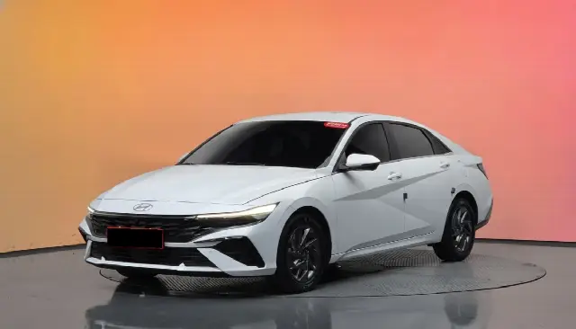 Hyundai Avante 2023, 49 525 км