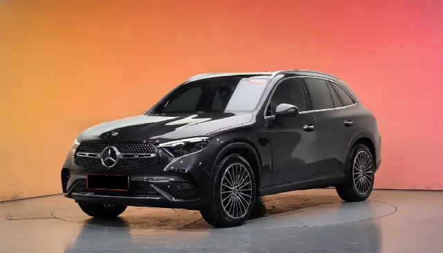 Mercedes-Benz GLC-Class 2023, 3 363 км