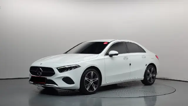 Mercedes-Benz A-Class 2019, 34 868 км