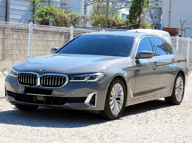 BMW 5 Series 2017, 80 614 км