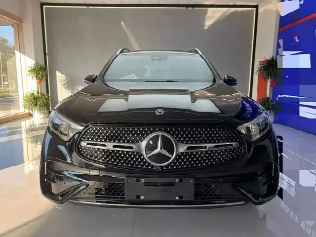 Mercedes-Benz GLC-Class 2024, 31 000 км