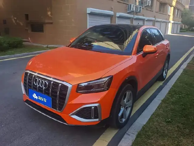 Audi Q2L 2022, 16 300 км