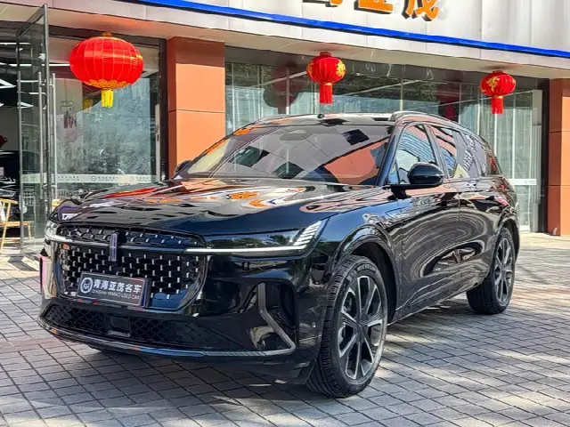 Lincoln Nautilus 2023, 31 000 км