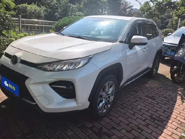 Toyota Wildlander 2022, 45 300 км