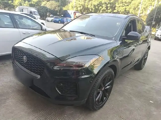 Jaguar E-Pace 2024, 13 200 км