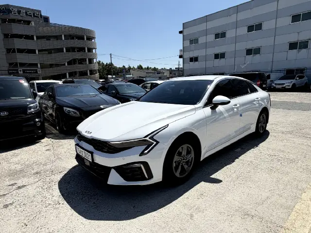 Kia K5 2023, 27 296 км