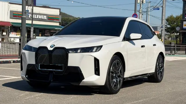 BMW iX 2021, 16 845 км