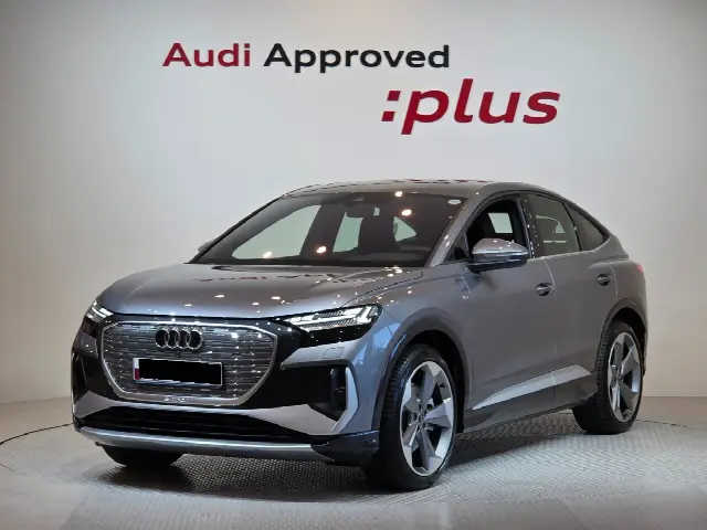 Audi Q4 e-tron 2022, новый