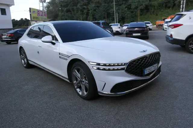 Genesis G90 2021, 71 860 км