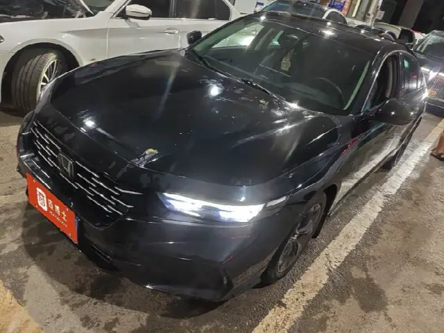 Honda Accord 2025, 21 000 км
