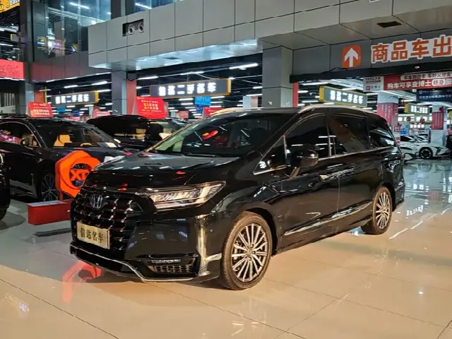 Honda Elysion 2022, 62 000 км