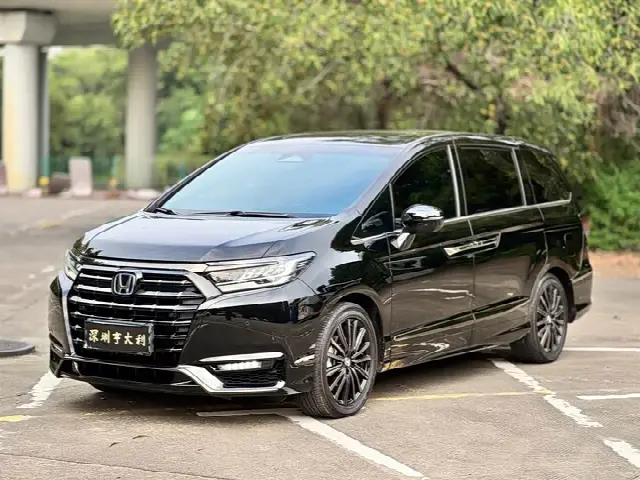 Honda Elysion 2024, 33 000 км