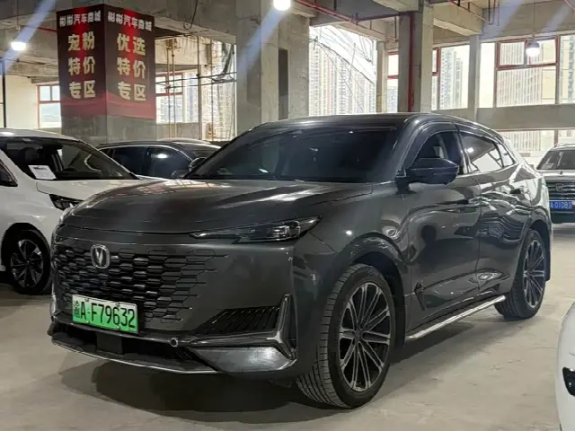 Changan UNI-K Hybrid 2022, 46 000 км