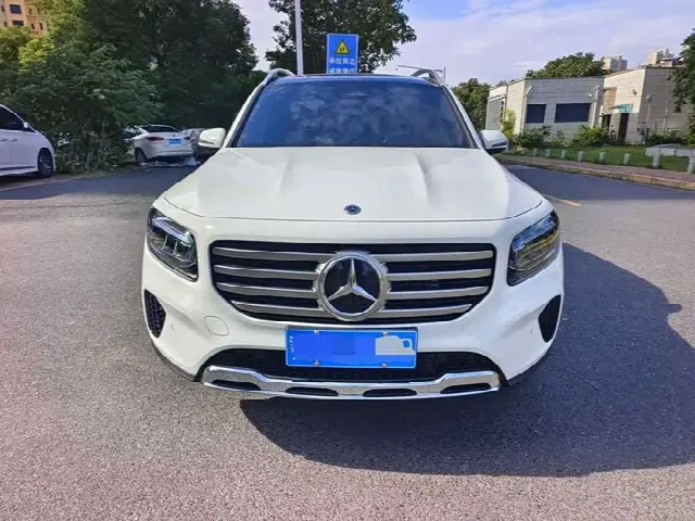 Mercedes-Benz GLB-Class 2024, 16 000 км