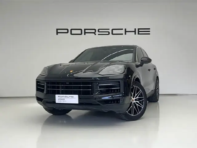 Porsche Cayenne 2024, 36 000 км