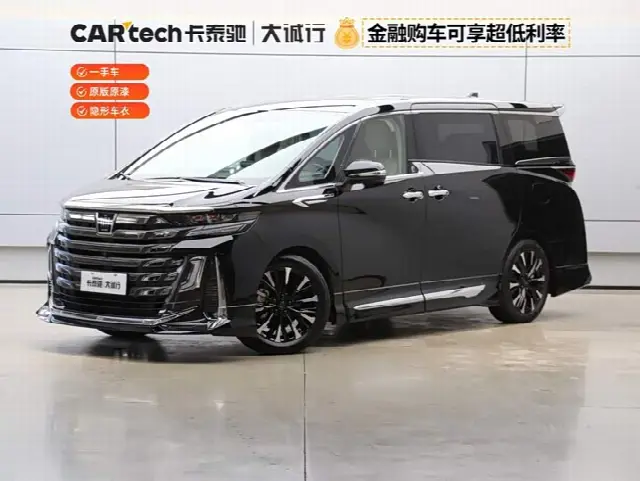 Toyota Vellfire 2024, 51 000 км