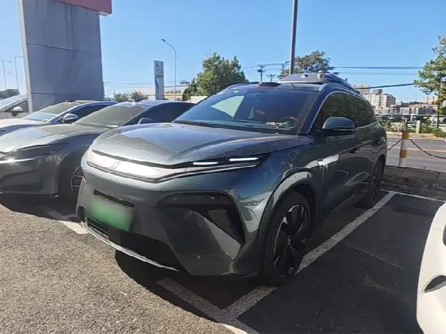 BYD Tang L 2025, 15 100 км