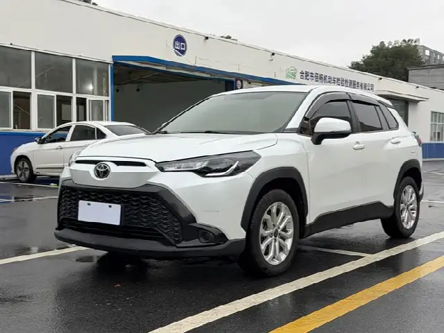 Toyota Frontlander 2022, 89 000 км