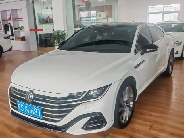 Volkswagen CC 2024, 51 000 км