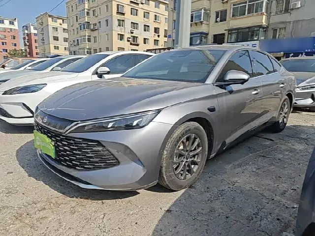 BYD Qin L 2025, 25 800 км