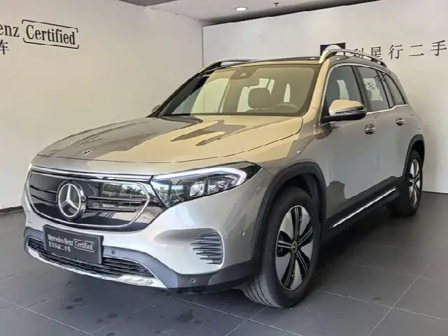 Mercedes-Benz EQB 2023, новый