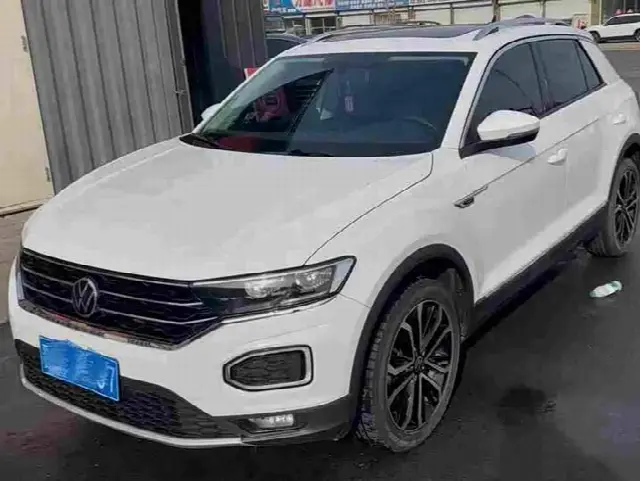 Volkswagen T-Roc 2021, 34 000 км