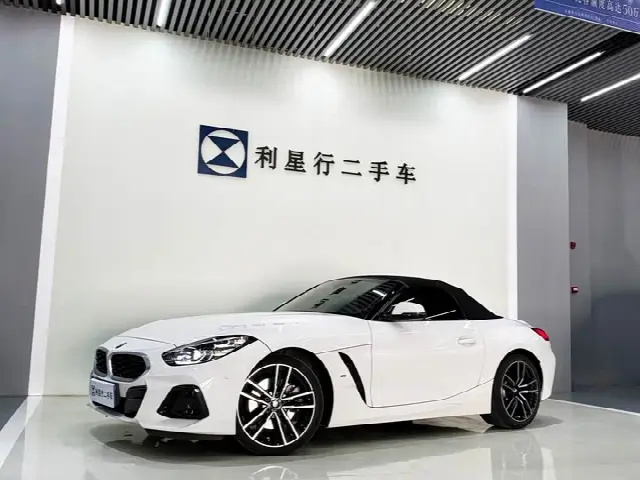 BMW Z4 2023, 18 100 км