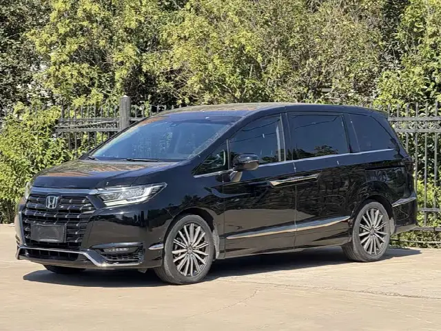 Honda Elysion 2022, 50 000 км