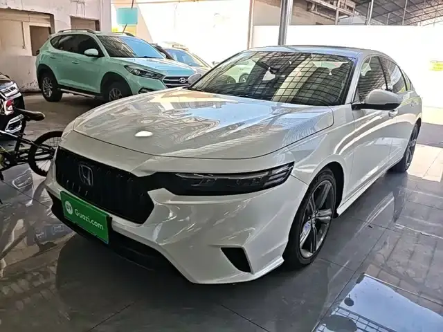 Honda Inspire 2023, 50 900 км