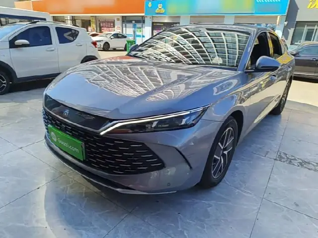 BYD Qin L 2024, 41 000 км