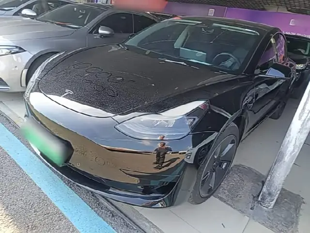 Tesla Model 3 2022, 64 400 км