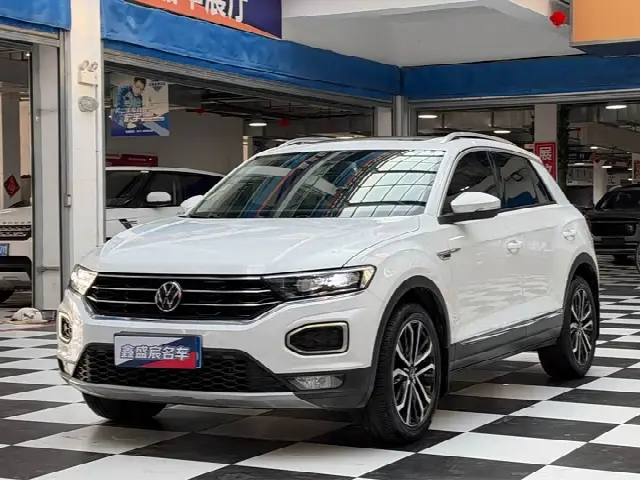 Volkswagen T-Roc 2022, 80 000 км