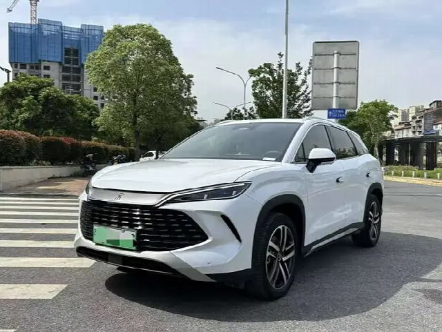 BYD Song L DM-i Hybrid 2024, 35 000 км