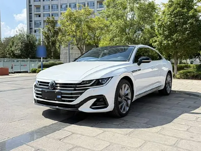 Volkswagen CC 2024, 14 100 км