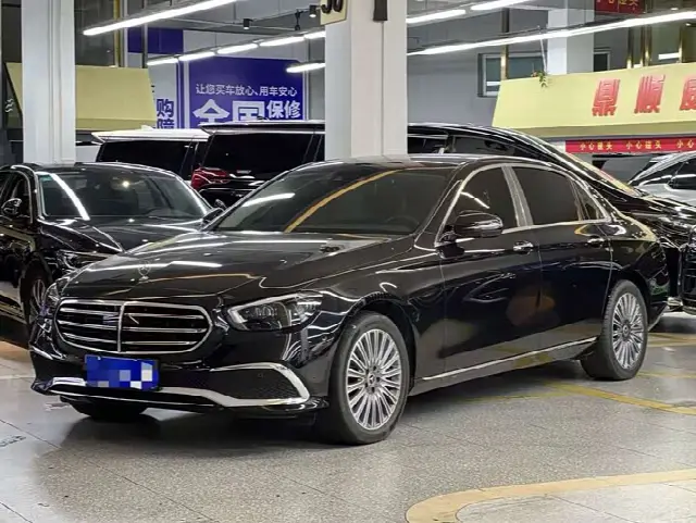 Mercedes-Benz E-Class 2021, 24 000 км