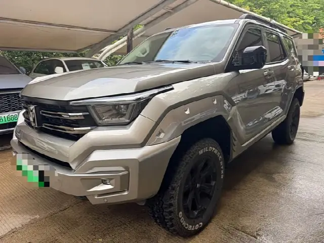 Tank 400 Hybrid 2023, 60 000 км