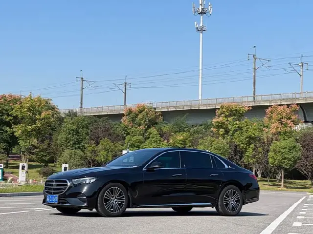 Mercedes-Benz E-Class 2024, 52 000 км