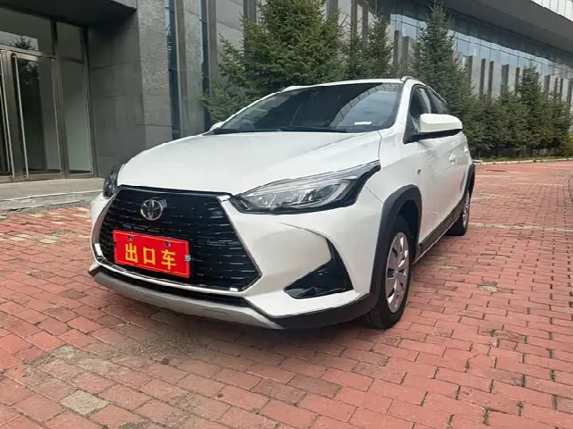 Toyota Yaris L Hatchback 2022, 30 000 км
